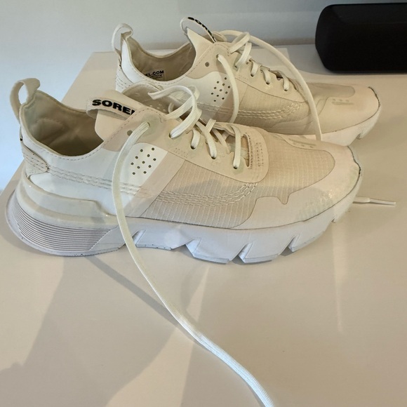Sorel Women's Cream Sneakers - Picture 1 of 6